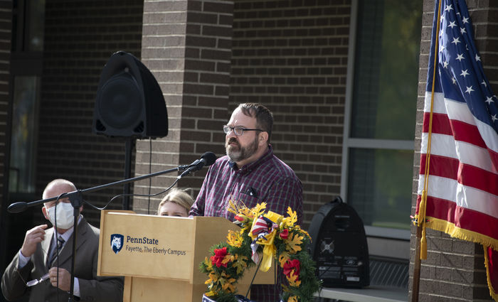 Jay Precht speaks at Veterans Day Memorial