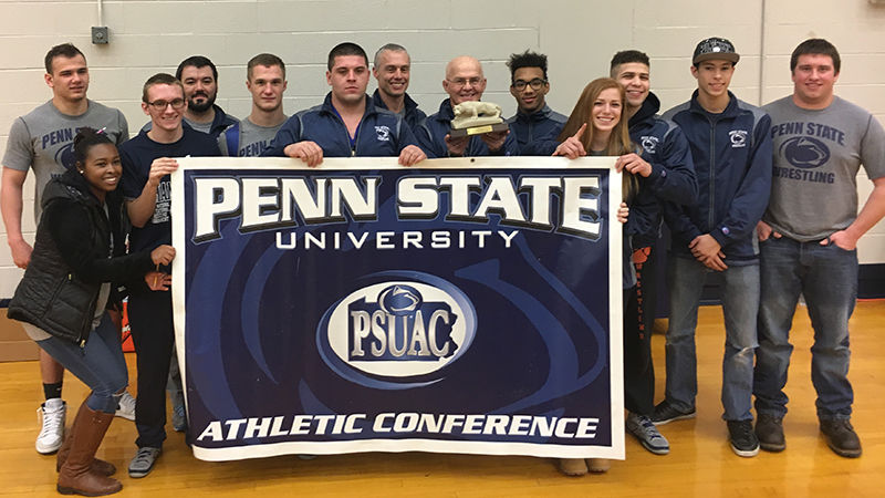 From left: Josh Godzin, Zaria Chitan, John Fedorek, Assistant Coach Kyle Martin, Ethan Kenney, Nathan Spinetti, Assistant Coach Mike Simon, Coach Jerry Simon, Michael Perdomo, Caitlyn Williams, Pedro Tavarez Jr., Lucas Baranski, and Cody Maurin.